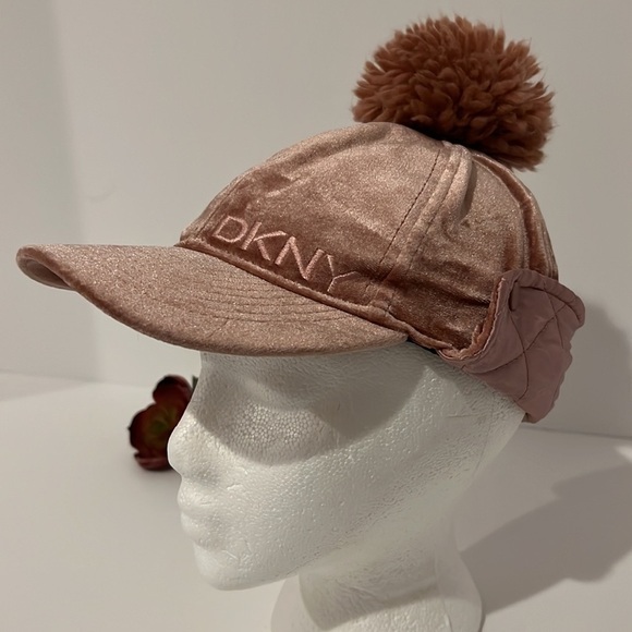 DKNY Girls Rose Velour Pom Pom Winter Cap Size O/S - 7/16 - Picture 13 of 15